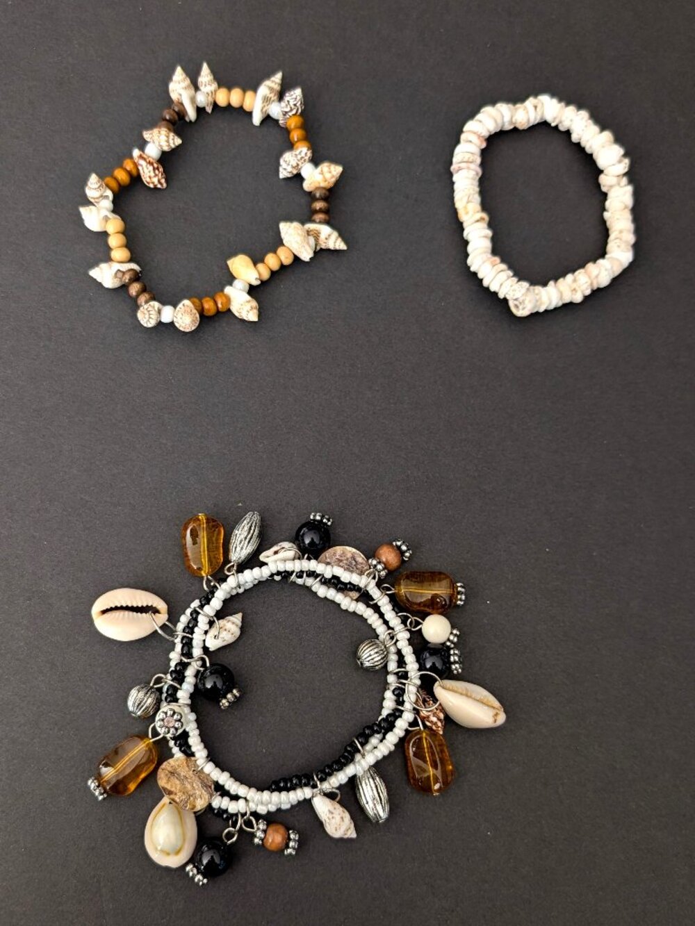 3 stretch shell bracelets - Picture 5 of 9